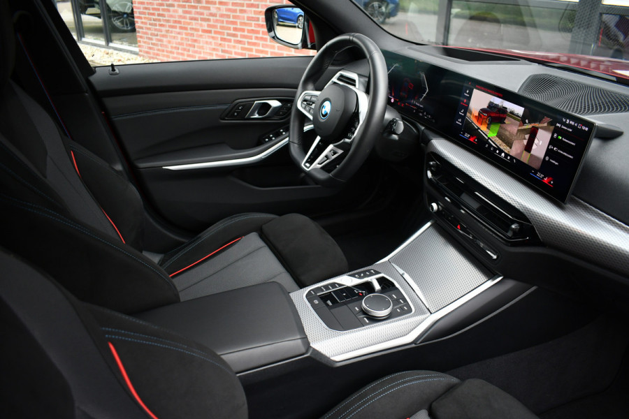BMW 3 Serie Touring 330e M-Sport LCI-2 Pano Trekh 360 HUD El-zetels