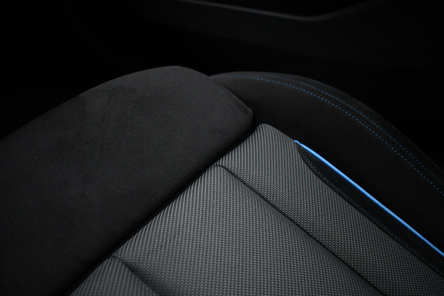 BMW 3 Serie Touring 330e M-Sport LCI-2 Pano Trekh 360 HUD El-zetels