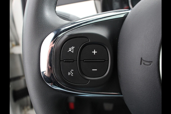 Fiat 500 1.0 Hybrid Dolcevita | Parkeersensor achter | Climate control | Radio | Panoramadak | Cruise control