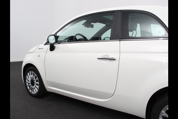 Fiat 500 1.0 Hybrid Dolcevita | Parkeersensor achter | Climate control | Radio | Panoramadak | Cruise control