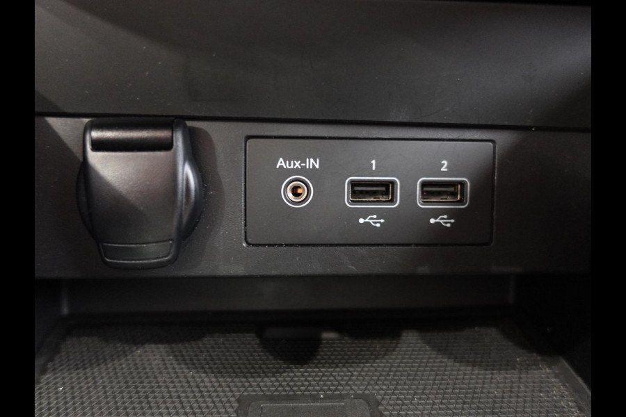 Renault Clio 1.0 TCe R.S. Line | Navigatie | Camera | Parkeersensoren | Cruise Control | Climate Control | Lichtmetalen velgen