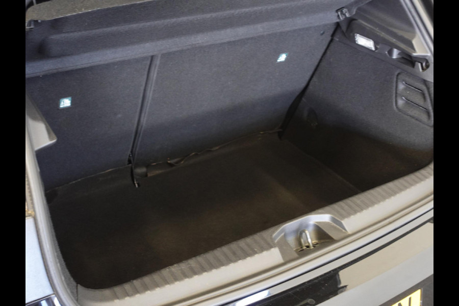 Renault Clio 1.0 TCe R.S. Line | Navigatie | Camera | Parkeersensoren | Cruise Control | Climate Control | Lichtmetalen velgen