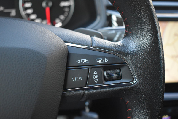 Seat Ibiza 1.0 TSI FR | Pano | Trekhaak | Beats | Camera | ACC