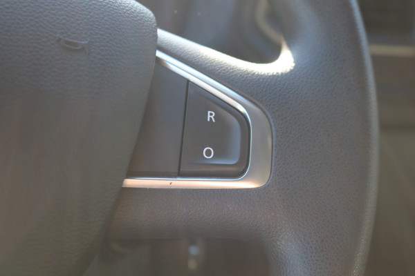 Renault Master T35 2.3 dCi 135pk L3 H2 Work Edition