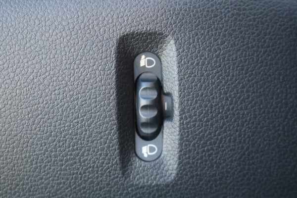 Renault Master T35 2.3 dCi 135pk L3 H2 Work Edition