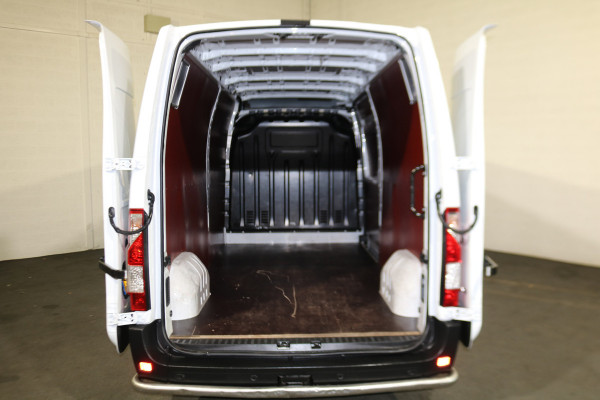 Renault Master T35 2.3 dCi 135pk L3 H2 Work Edition