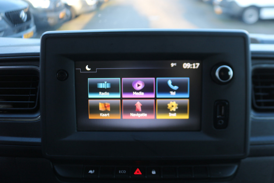 Renault Master T35 2.3 dCi 135pk L3 H2 Work Edition