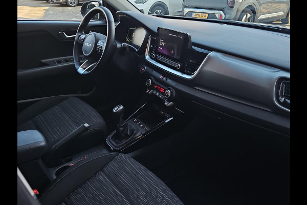 Kia Stonic 1.0 T-GDi MHEV DynamicPlusLine | LED | Stoel- en Stuurverwarming | Cruise | Navi | Clima |