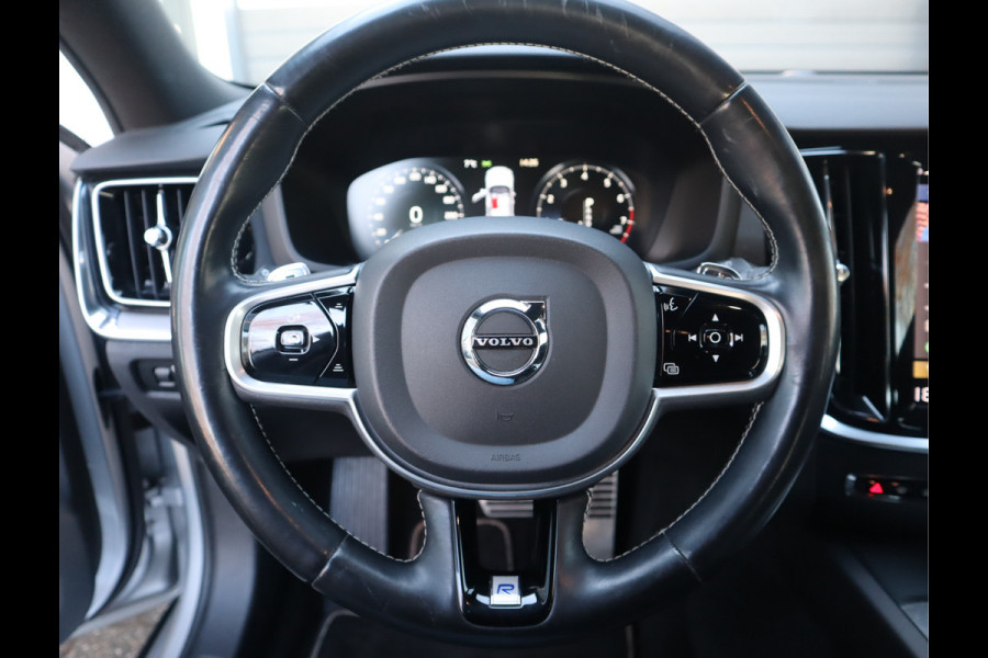 Volvo V60 2.0 T5 R-Design / Polestar Engineerd