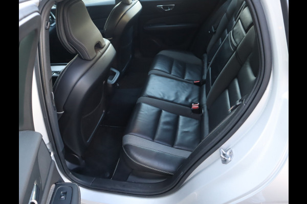 Volvo V60 2.0 T5 R-Design / Polestar Engineerd