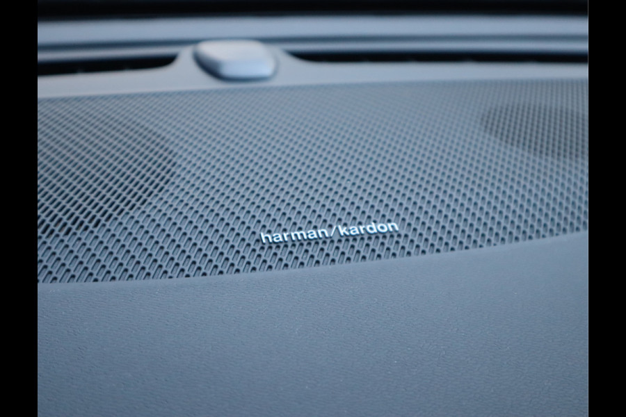 Volvo V60 2.0 T5 R-Design / Polestar Engineerd