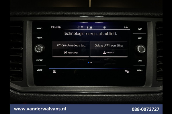 Volkswagen Crafter 2.0 TDI 140pk L3H2 L2H1 Euro6 Airco | Camera | Navigatie | Apple Carplay | Trekhaak Android Auto, Bijrijdersbank