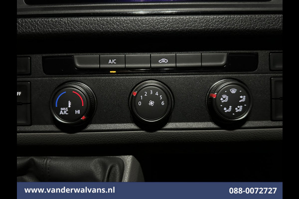 Volkswagen Crafter 2.0 TDI 140pk L3H2 L2H1 Euro6 Airco | Camera | Navigatie | Apple Carplay | Trekhaak Android Auto, Bijrijdersbank