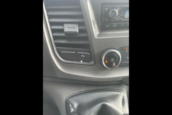 Ford Transit Custom 320 2.0 TDCI L2H1 DC*A/C*CRUISE*HAAK*TEL*