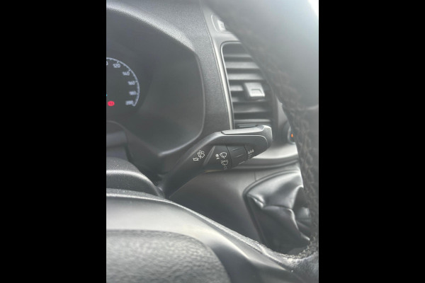 Ford Transit Custom 320 2.0 TDCI L2H1 DC*A/C*CRUISE*HAAK*TEL*