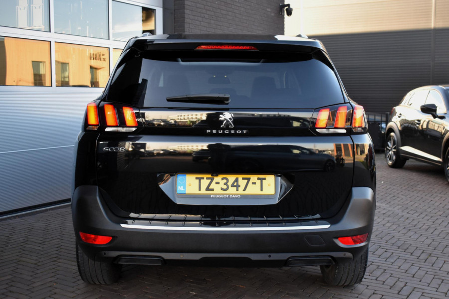 Peugeot 5008 1.2 PureTech 130PK Aut. Allure | 7 Zits | Navi | Panodak | Camera | Incl. garantie