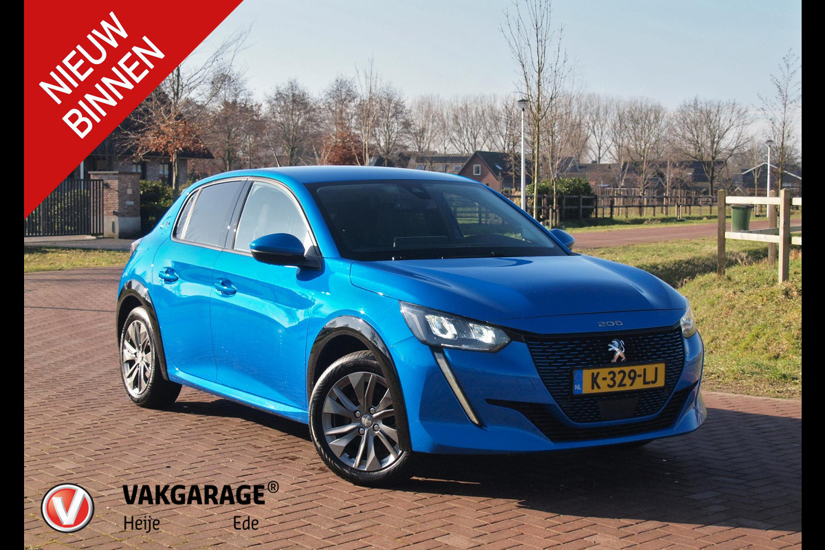 Peugeot e-208 EV Blue Lease Allure 50 kWh | SOH 90% | Camera | Apple Carplay | Cruise Control | NL-Auto |
