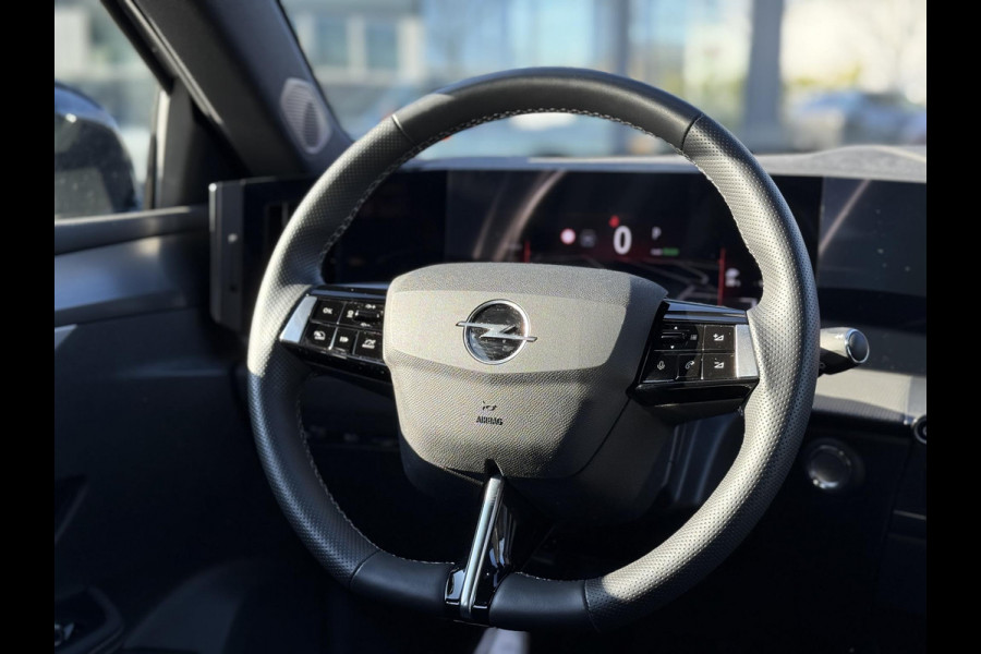 Opel Astra Electric 54 kWh GS | 3-FASE | SOH 95% | AFNEEMBARE TREKHAAK | NET ONDERHOUD GEHAD / DIRECT LEVERBAAR | STOEL- & STUURVERWARMING | 360° CAMERA | ORIGINEEL NL AUTO |