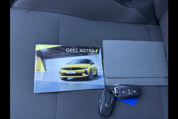 Opel Astra Electric 54 kWh GS | 3-FASE | SOH 95% | AFNEEMBARE TREKHAAK | NET ONDERHOUD GEHAD / DIRECT LEVERBAAR | STOEL- & STUURVERWARMING | 360° CAMERA | ORIGINEEL NL AUTO |