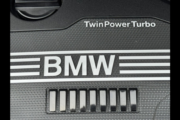 BMW X1 SDrive18i High Executive Cruise Climate control Leer+memory Sfeerverlichting Navigatie Full LED Parkeersensoren