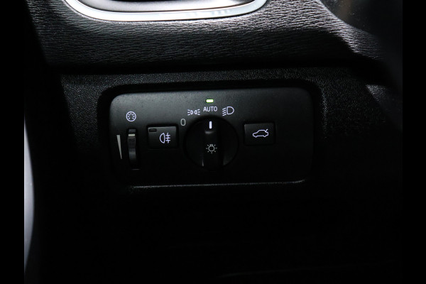 Volvo V40 Cross Country 1.5 T3 Polar+ Luxury [TREKHAAK, PANORAMADAK, KEYLESS ENTRY, CAMERA, VOL LEDER, STOELVERWARMING, NIEUWSTAAT]