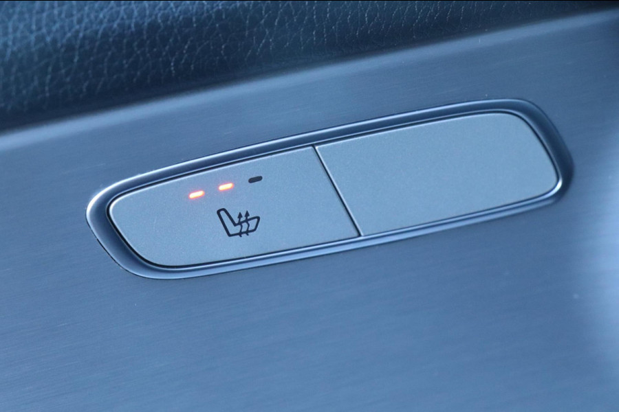 Mercedes-Benz C-Klasse Estate 200 AMG | PANO - SFEER - CAMERA - ACC - VOLL!