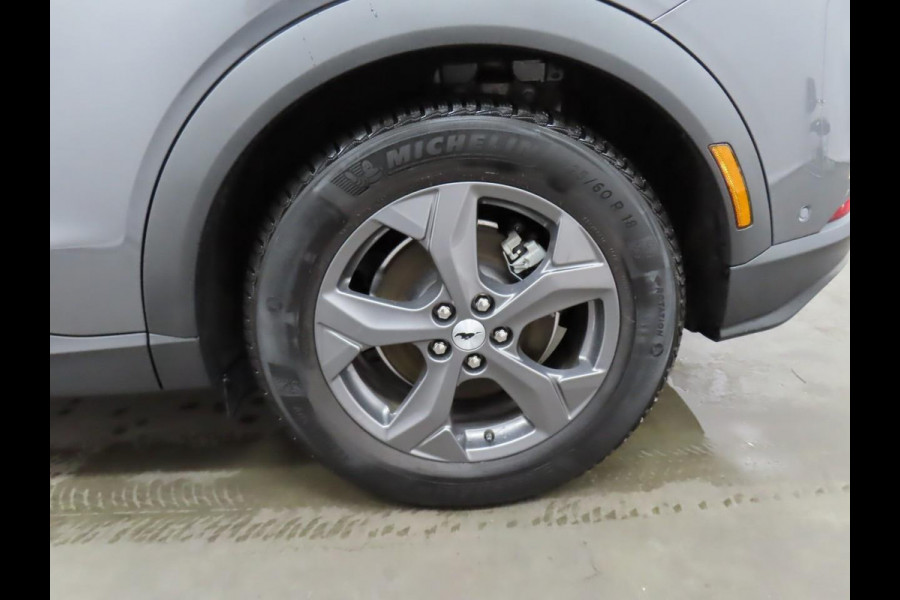 Ford Mustang Mach-E RWD 75 kWh | Bang & Olufsen | 43600 km!