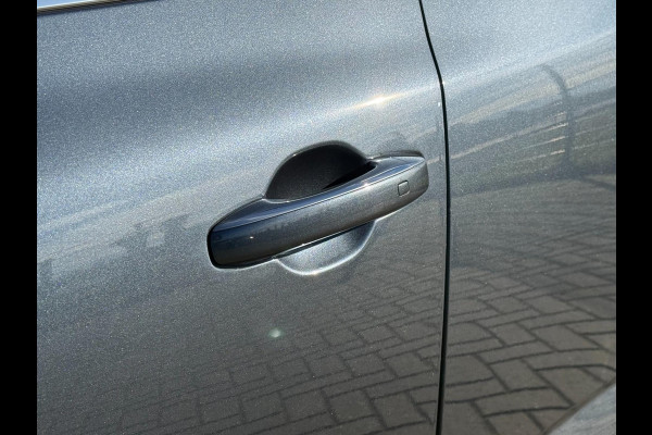 Renault Mégane Estate 1.3 TCe 140 Techno | Camera | PDC | Keyless | Lane assist