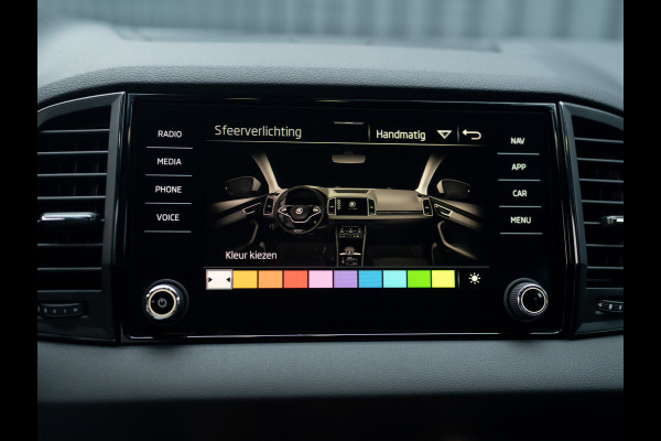 Škoda Karoq 1.5 TSI ACT Sportline Business | Trekhaak wegkl. | Camera | Prijs Rijklaar!!