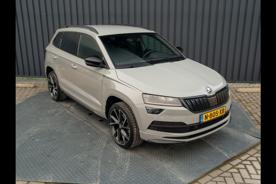 Škoda Karoq 1.5 TSI ACT Sportline Business | Trekhaak wegkl. | Camera | Prijs Rijklaar!!