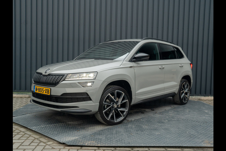 Škoda Karoq 1.5 TSI ACT Sportline Business | Trekhaak wegkl. | Camera | Prijs Rijklaar!!
