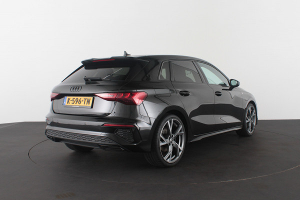 Audi A3 Sportback 35 TFSI S line edition > Full S line/Matrix-LED/Black-Optiek/19inch/Mythoszwart metallic