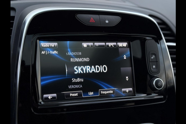 Renault Captur 1.3 TCe Intens | Pano, Navi, PDC, Trekhaak, Cruise, Climate | Dealeronderhouden | NAP |