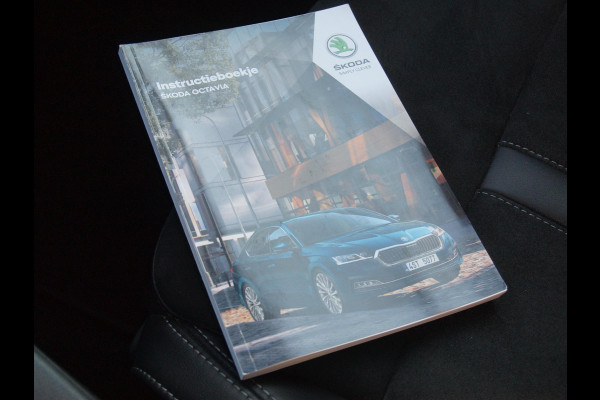 Škoda Octavia Combi 1.0 e-TSI Business Edition Plus | Head-Up Display | Sfeerverlichting | Automaat | Cruise Control | Apple Carplay | Parkeersensoren |