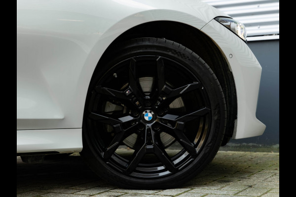BMW 3 Serie Touring 330e xDrive - M-Sport - LCI 2 - Memoryzetel - Head-up - Driving + Parking Ass