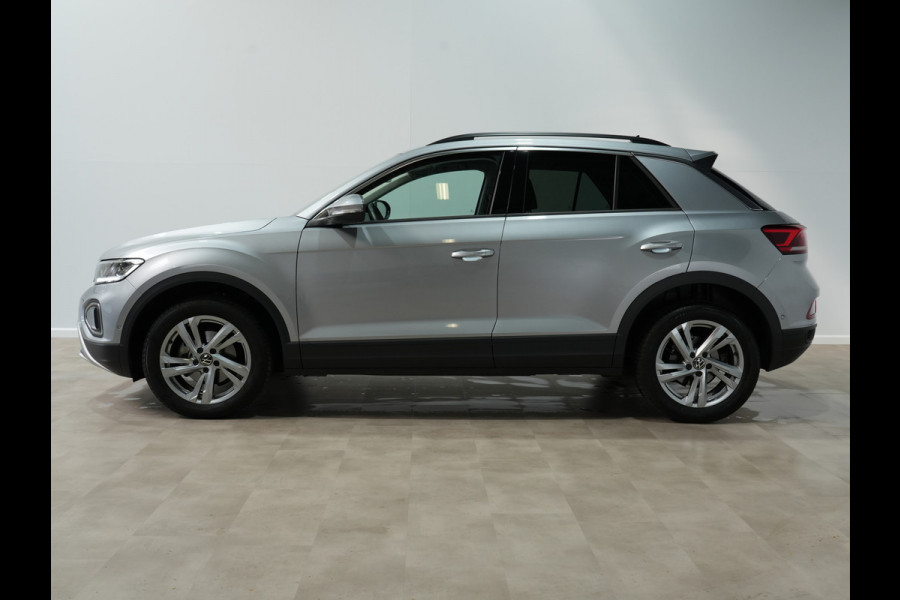Volkswagen T-Roc 1.5 TSI 150pk DSG Life 75 Edition Navigatie via App Camera PDC Trekhaak 169