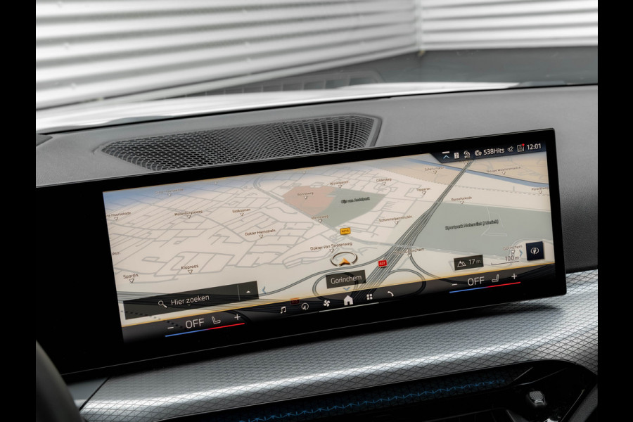 BMW 3 Serie Touring 330e xDrive - M-Sport - LCI 2 - Memoryzetel - Head-up - Driving + Parking Ass