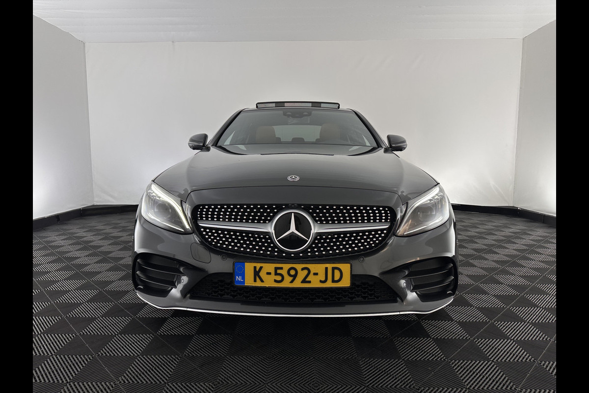 Mercedes-Benz C-Klasse 300 e Business Solution AMG Limited ( Plug-in ) (INCL.BTW) *PANO | LEATHER | MULTIBEAM-LED | DISTRONIC | DIGI-COCKPIT | HEATED-SPORTSEATS | TOP-VIEW | NAVI-FULLMAP | DAB+ | KEYLESS | TOWBAR | 18''ALU*