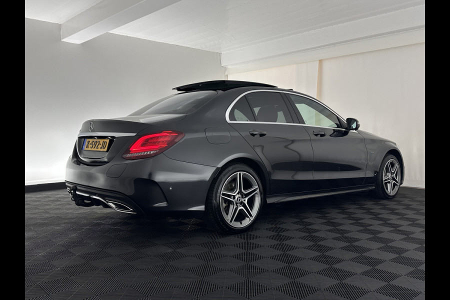 Mercedes-Benz C-Klasse 300 e Business Solution AMG Limited ( Plug-in ) (INCL.BTW) *PANO | LEATHER | MULTIBEAM-LED | DISTRONIC | DIGI-COCKPIT | HEATED-SPORTSEATS | TOP-VIEW | NAVI-FULLMAP | DAB+ | KEYLESS | TOWBAR | 18''ALU*