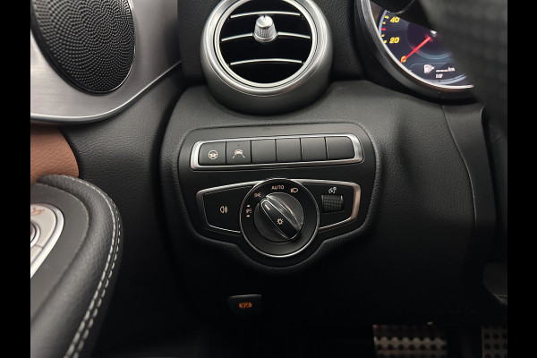 Mercedes-Benz C-Klasse 300 e Business Solution AMG Limited ( Plug-in ) (INCL.BTW) *PANO | LEATHER | MULTIBEAM-LED | DISTRONIC | DIGI-COCKPIT | HEATED-SPORTSEATS | TOP-VIEW | NAVI-FULLMAP | DAB+ | KEYLESS | TOWBAR | 18''ALU*