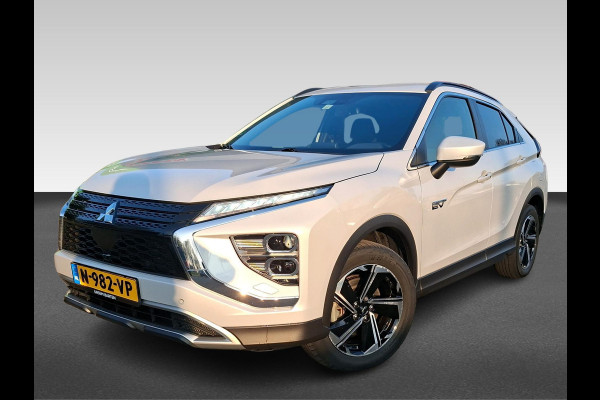 Mitsubishi Eclipse Cross 2.4 PHEV Intense+ Originele NL auto ! Trekhaak