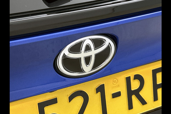 Toyota C-HR 2.0 Hybrid GR-Sport / Pdc+Camera / Airco-ecc./ Navigatie / Xenon / 1/2 Leder / Radio multimedia