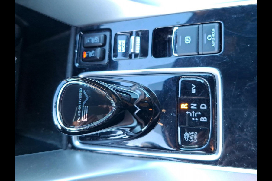 Mitsubishi Eclipse Cross 2.4 PHEV Intense+ Originele NL auto ! Trekhaak