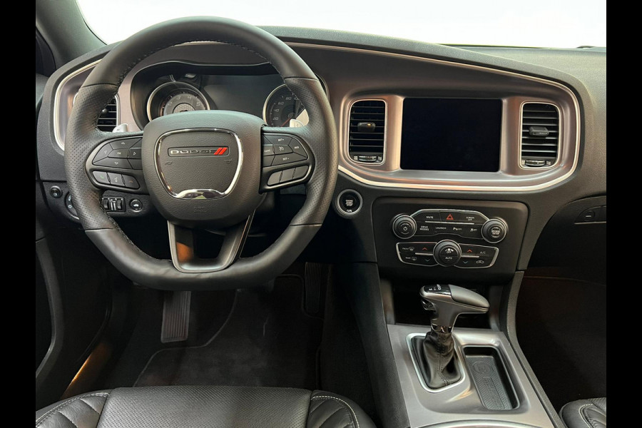 Dodge Charger 6.4 V8 392 Scatpack Widebody DEMO-WAGEN