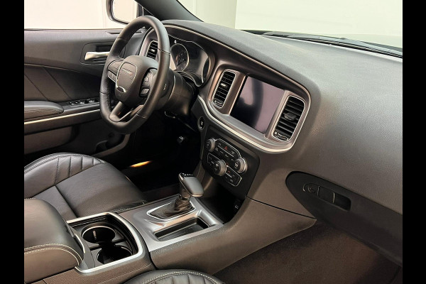 Dodge Charger 6.4 V8 392 Scatpack Widebody DEMO-WAGEN