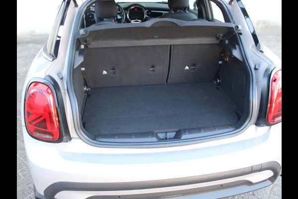 MINI Mini 1.5 Cooper Camden Edition | NAVIGATIE |