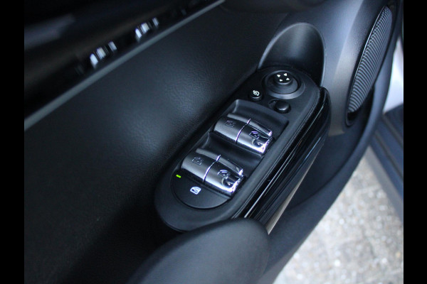 MINI Mini 1.5 Cooper Camden Edition | NAVIGATIE |