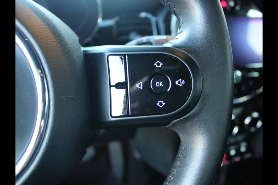MINI Mini 1.5 Cooper Camden Edition | NAVIGATIE |