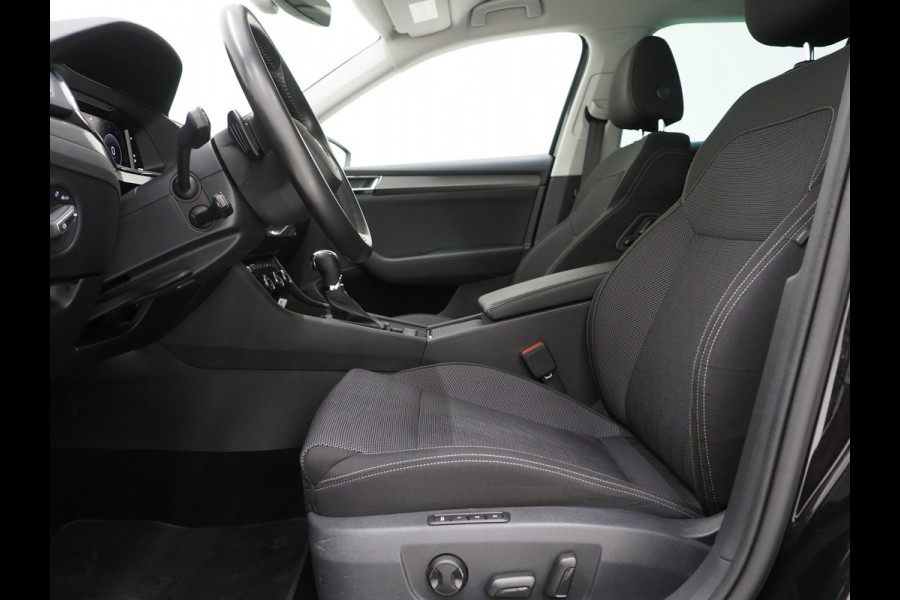 Škoda Superb Combi 1.4 TSI iV 218PK Style | Camera | Trekhaak | Keyless | Adaptive Cruise | Memory | Virtual | Carplay
