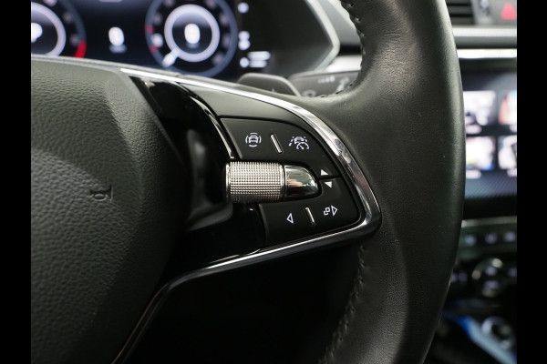 Škoda Superb Combi 1.4 TSI iV 218PK Style | Camera | Trekhaak | Keyless | Adaptive Cruise | Memory | Virtual | Carplay